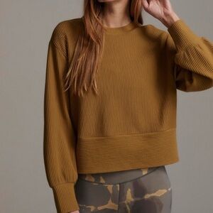 Varley Maybrook Top Antique Bronze Ribbed
Crewneck Athleisure